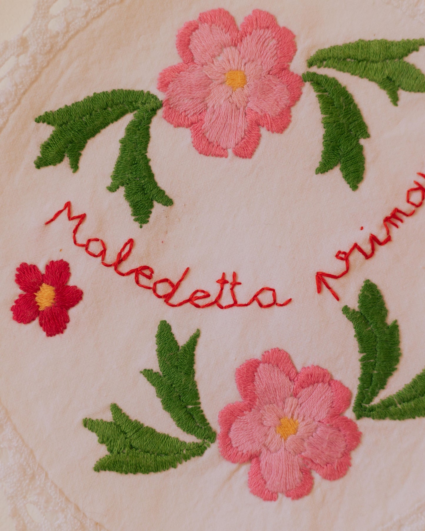Maledetta primavera – Hand-embroidered artwork