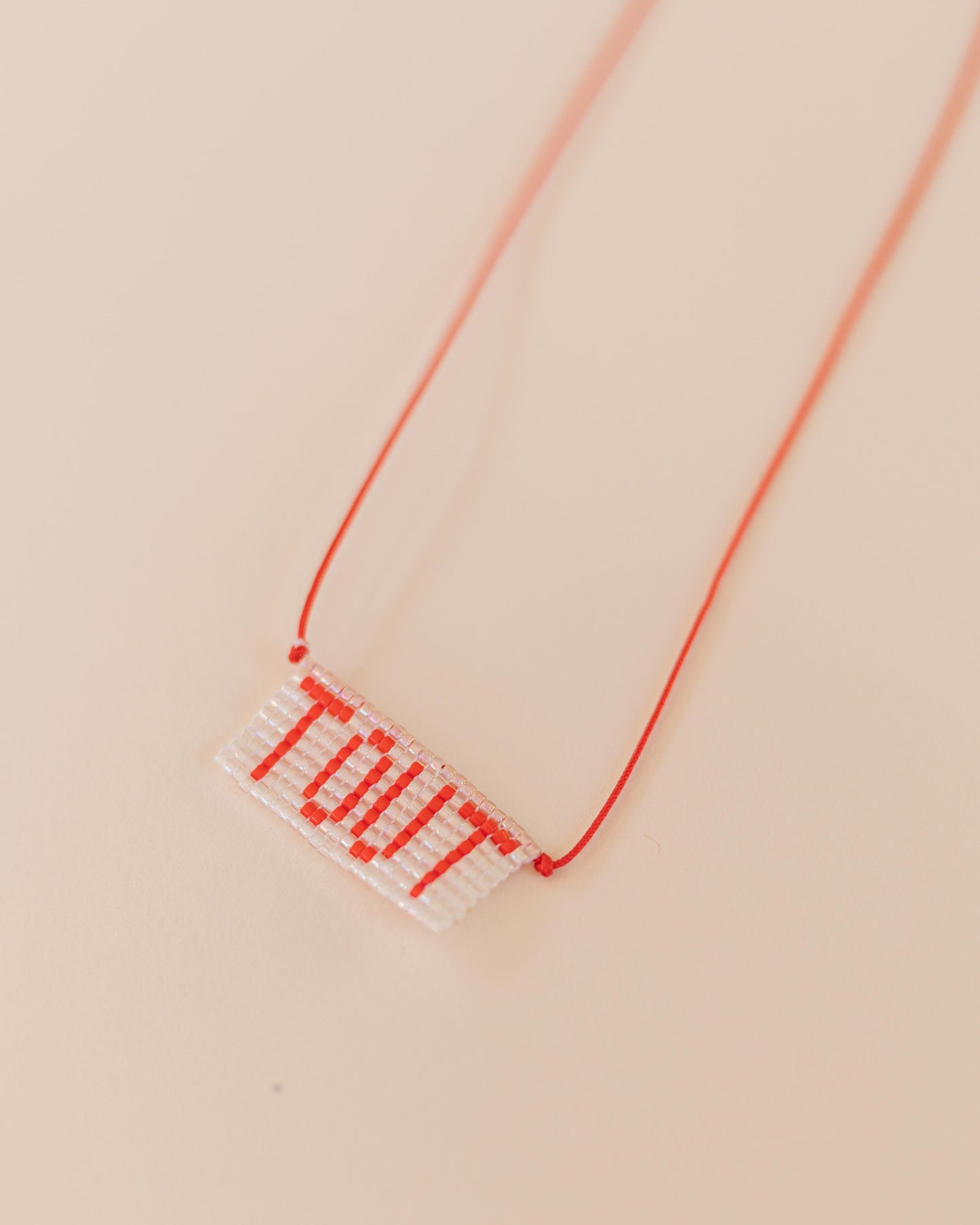 TOUT – Handwoven necklace
