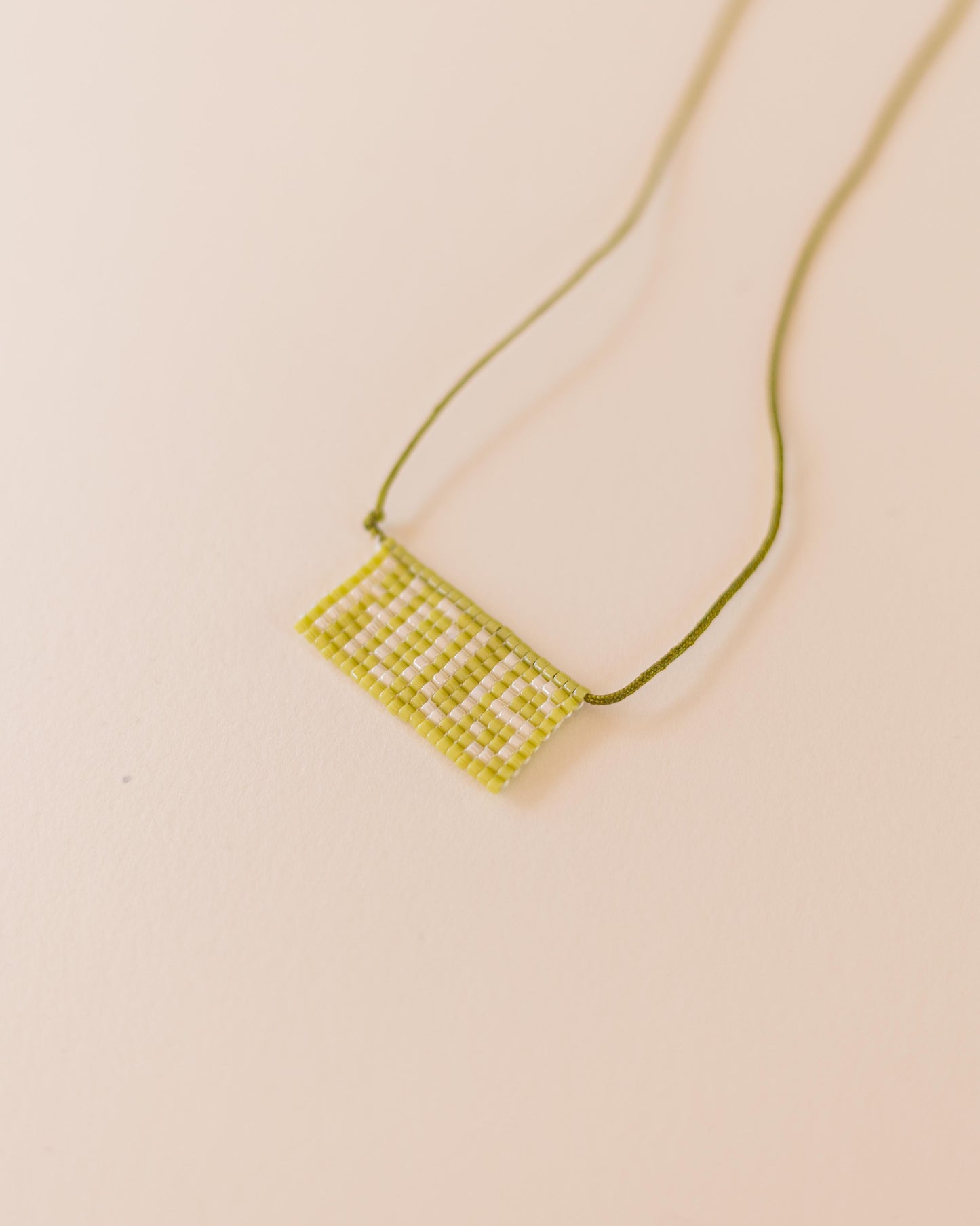 NOUS – Handwoven necklace