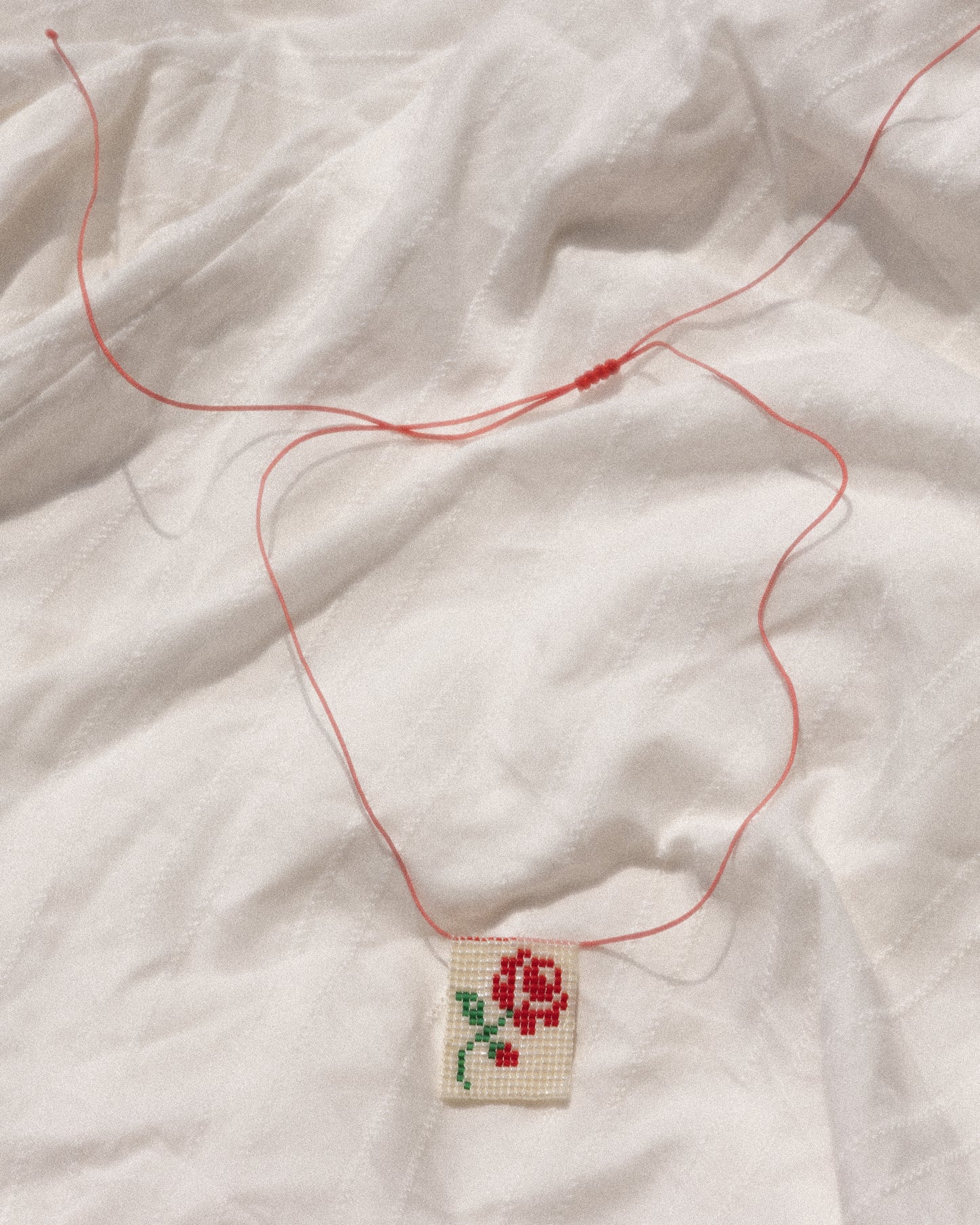 Rosa – handwoven necklace