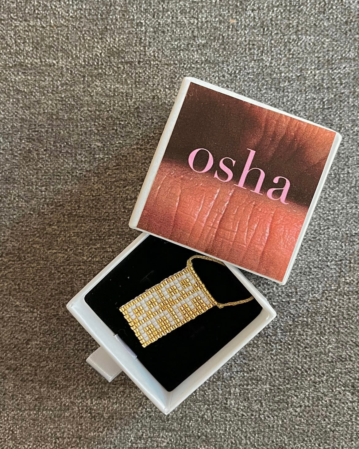 BEBE – Gold-plated edition