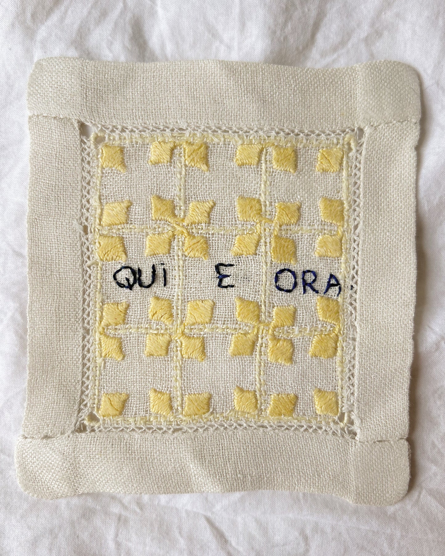 Qui e ora – Hand-Embroidered Artwork