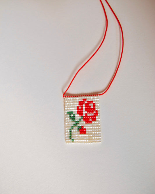 Rosa – handwoven necklace