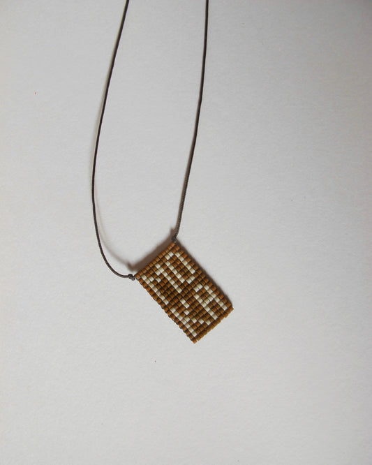Moka – handwoven necklace
