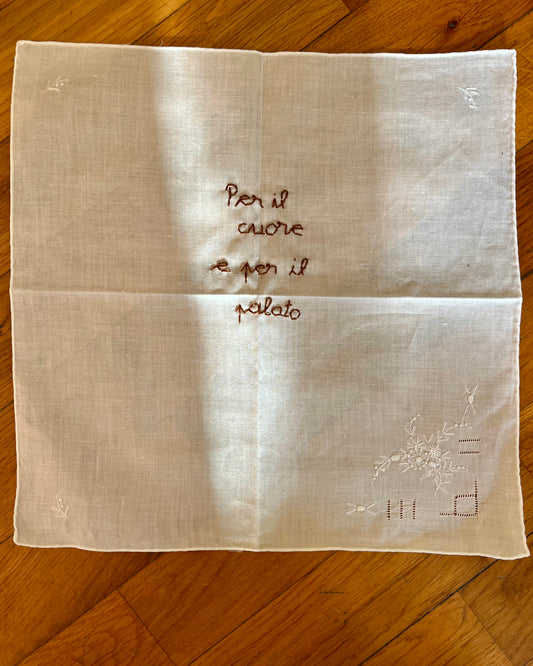 Per il cuore – Hand-embroidered artwork