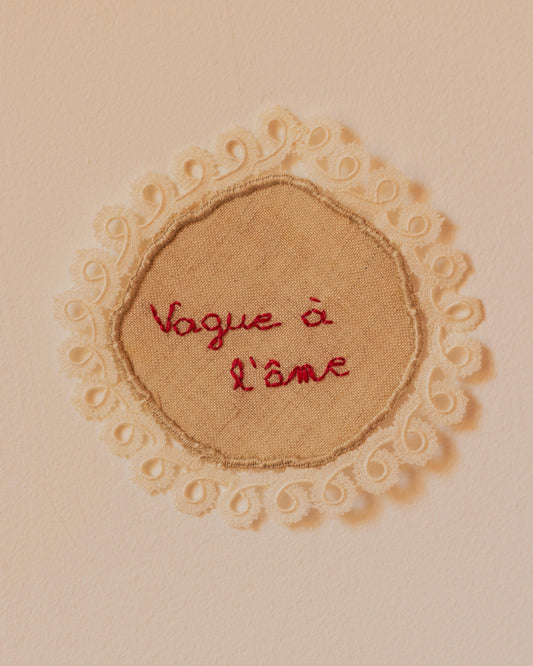 Vague à l'âme – Hand-embroidered artwork