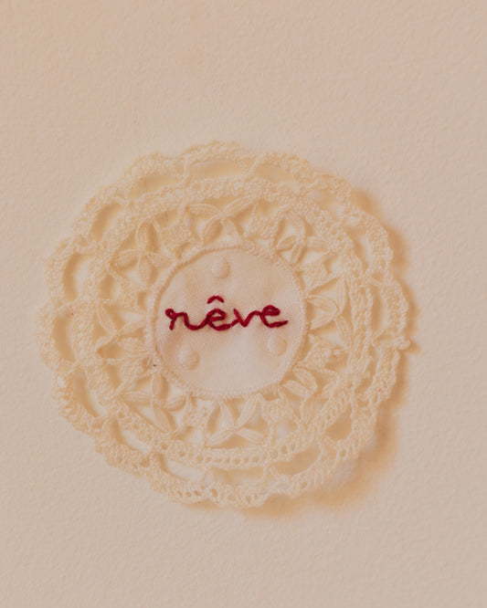Rêve – Hand-embroidered artwork