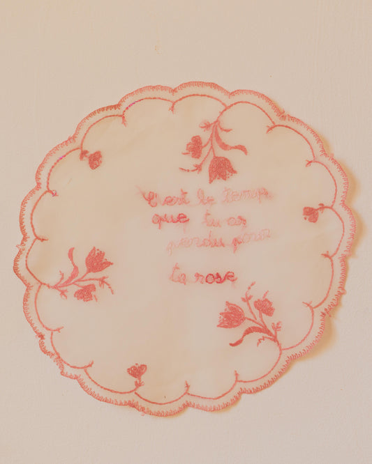 Ta rose – Hand-embroidered artwork