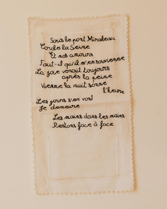 Le Pont Mirabeau – Hand-embroidered artwork