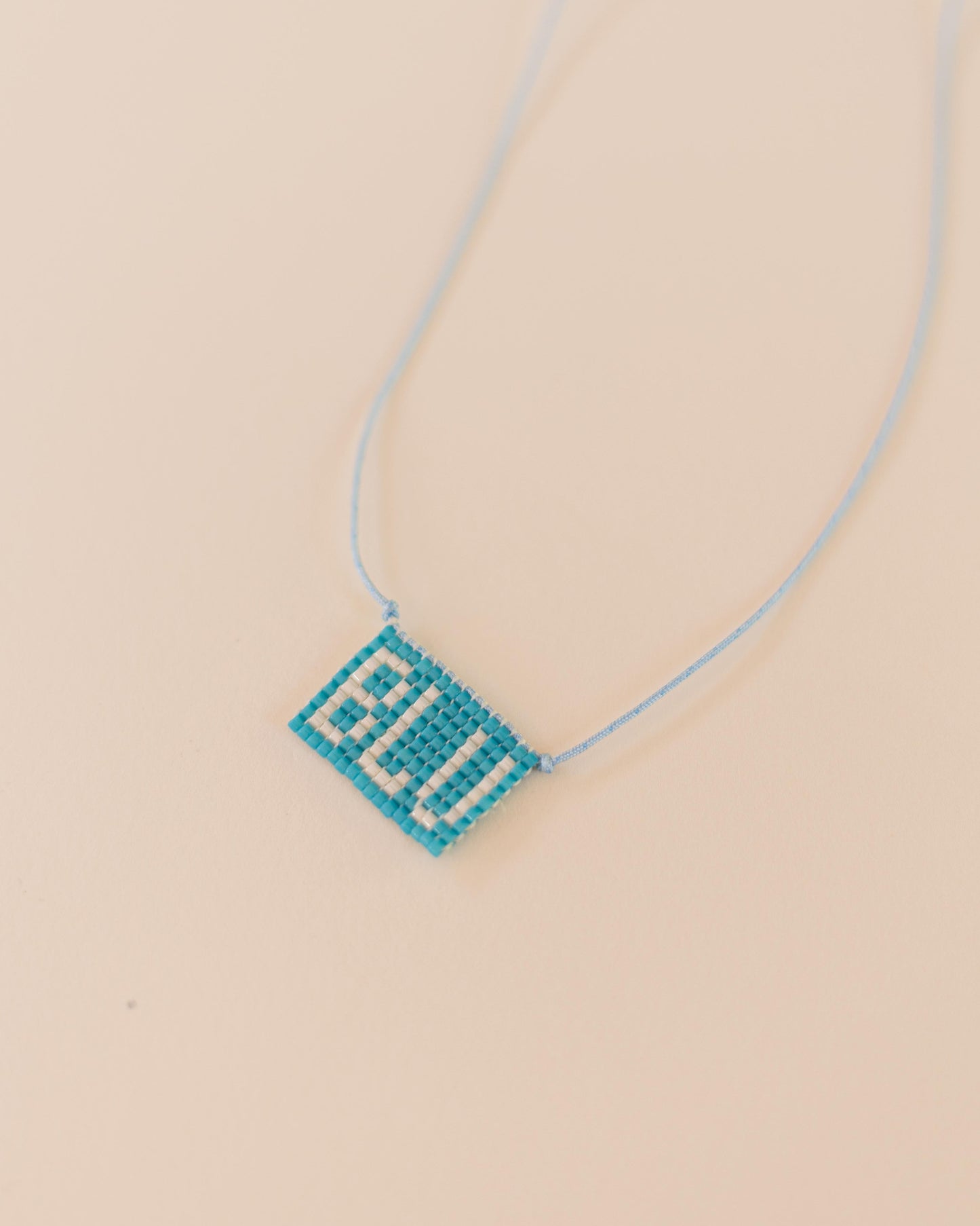 Blu – handwoven necklace