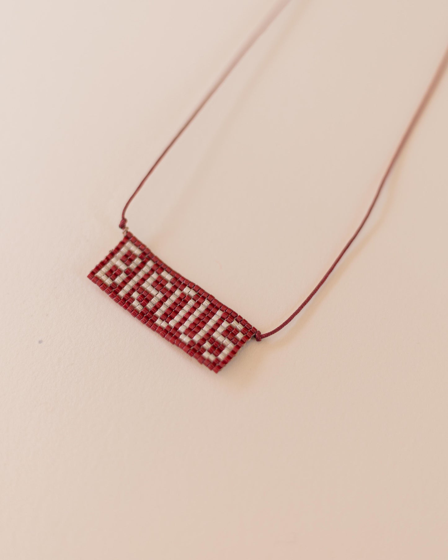 Baci Bisous – handwoven necklace