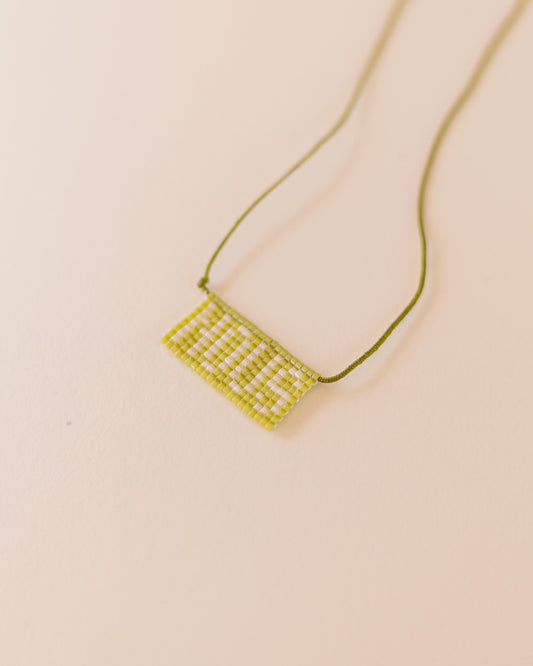 NOUS – Handwoven necklace