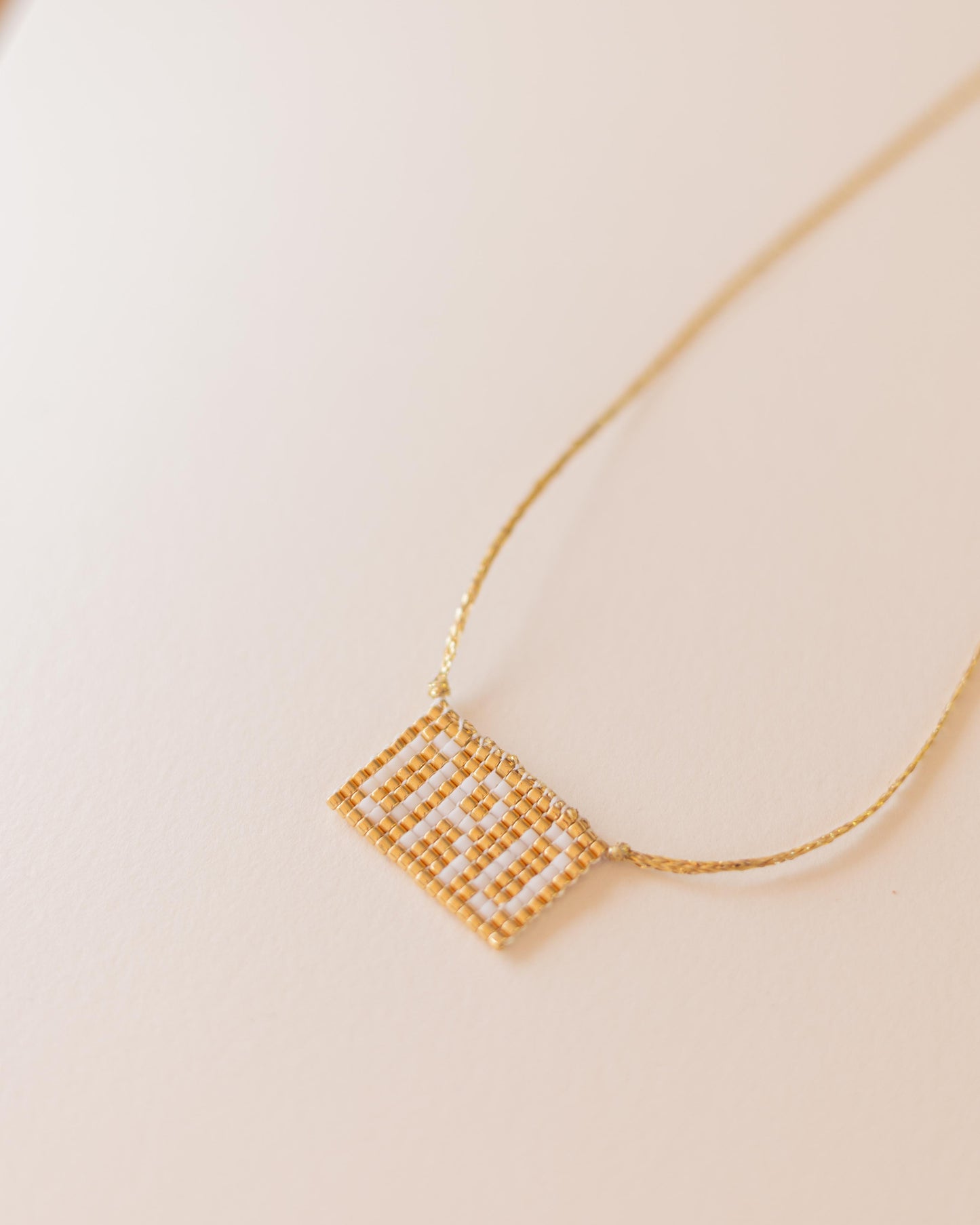 ORO – handwoven necklace gold-plated necklace