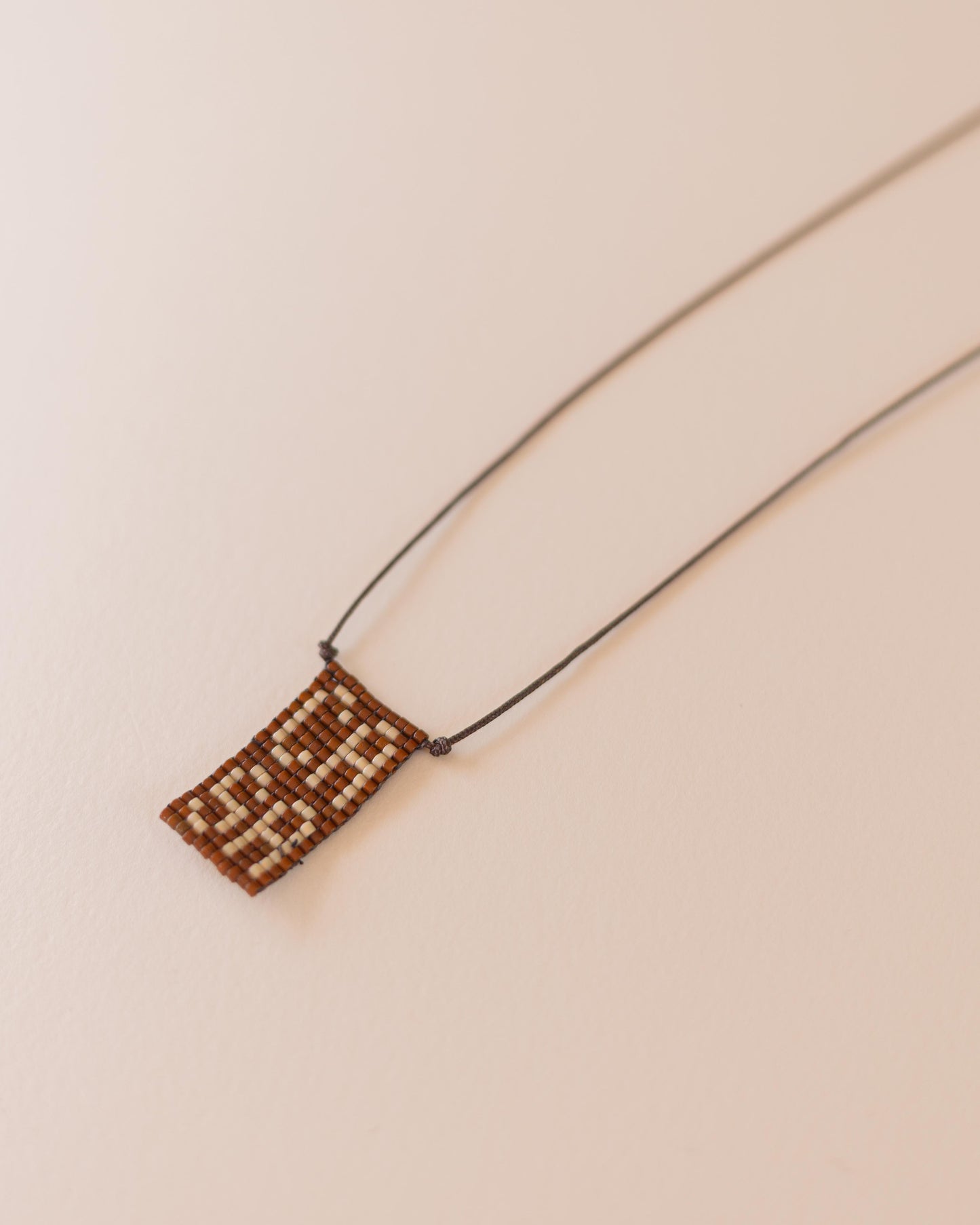 Casa – handwoven necklace