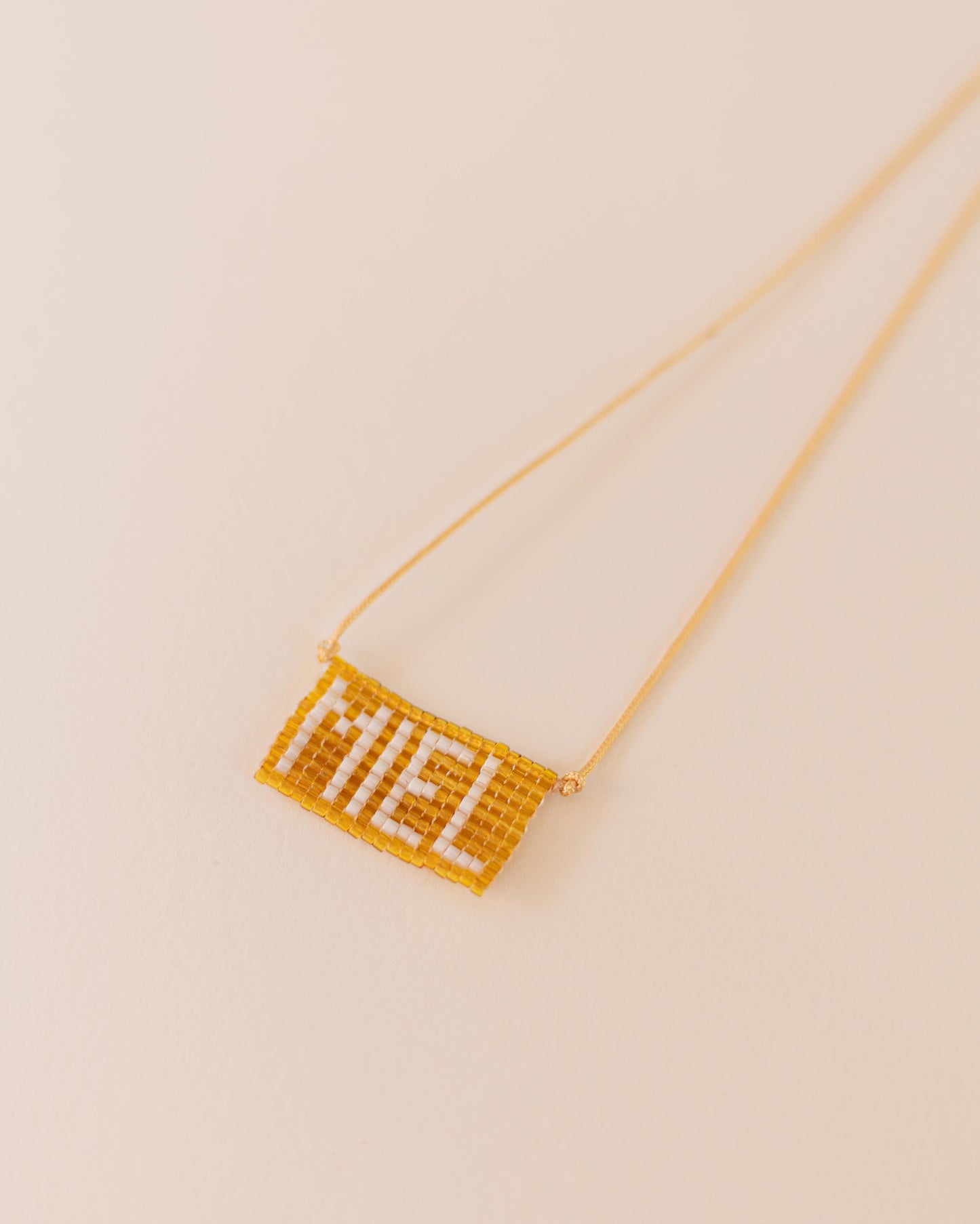 MIEL – handwoven necklace