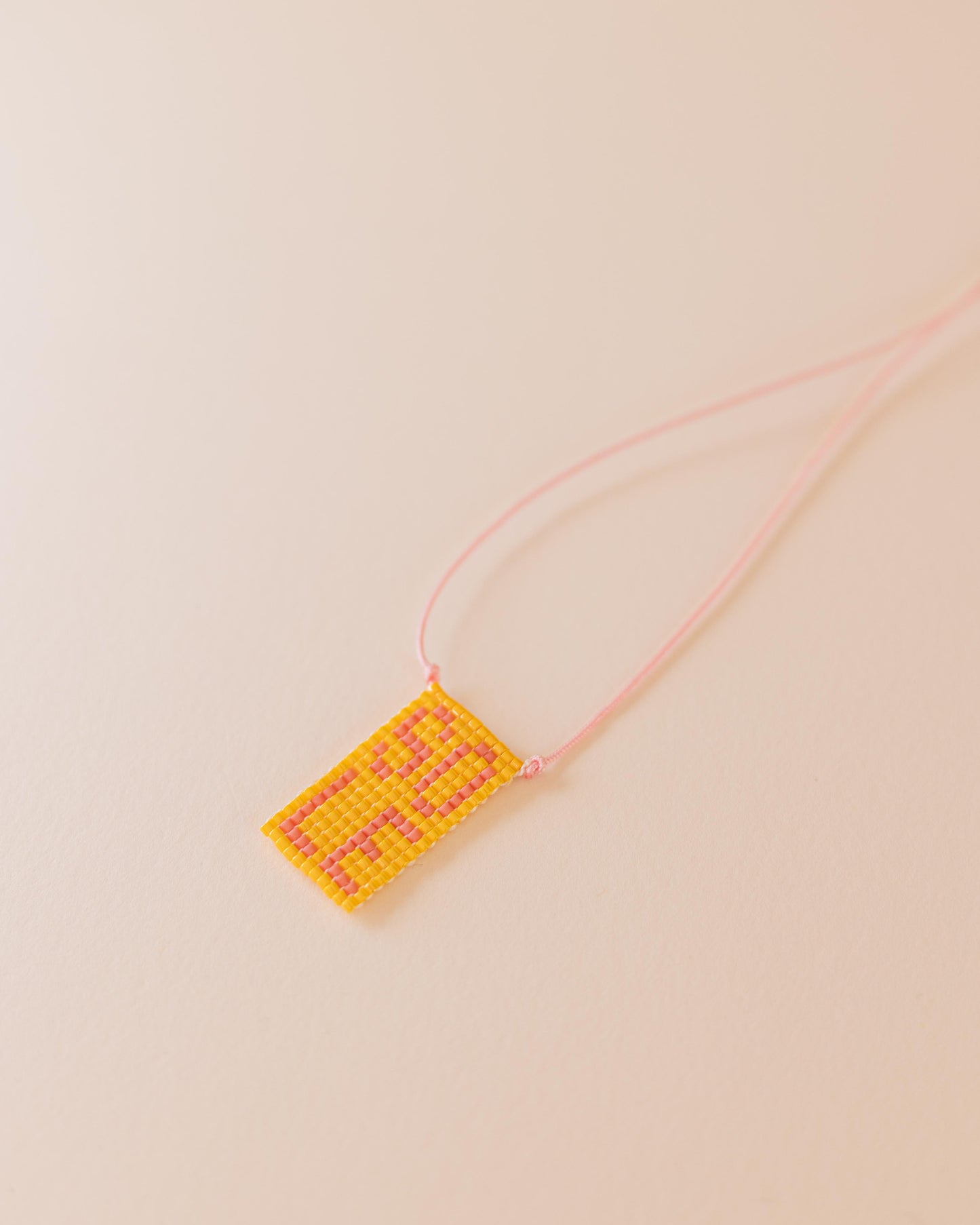 Sole – handwoven necklace