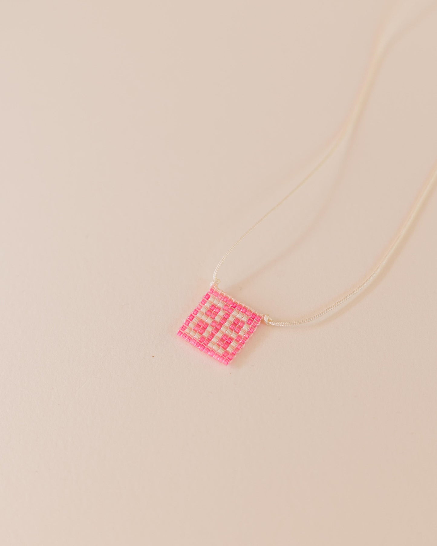 BB – Handwoven necklace