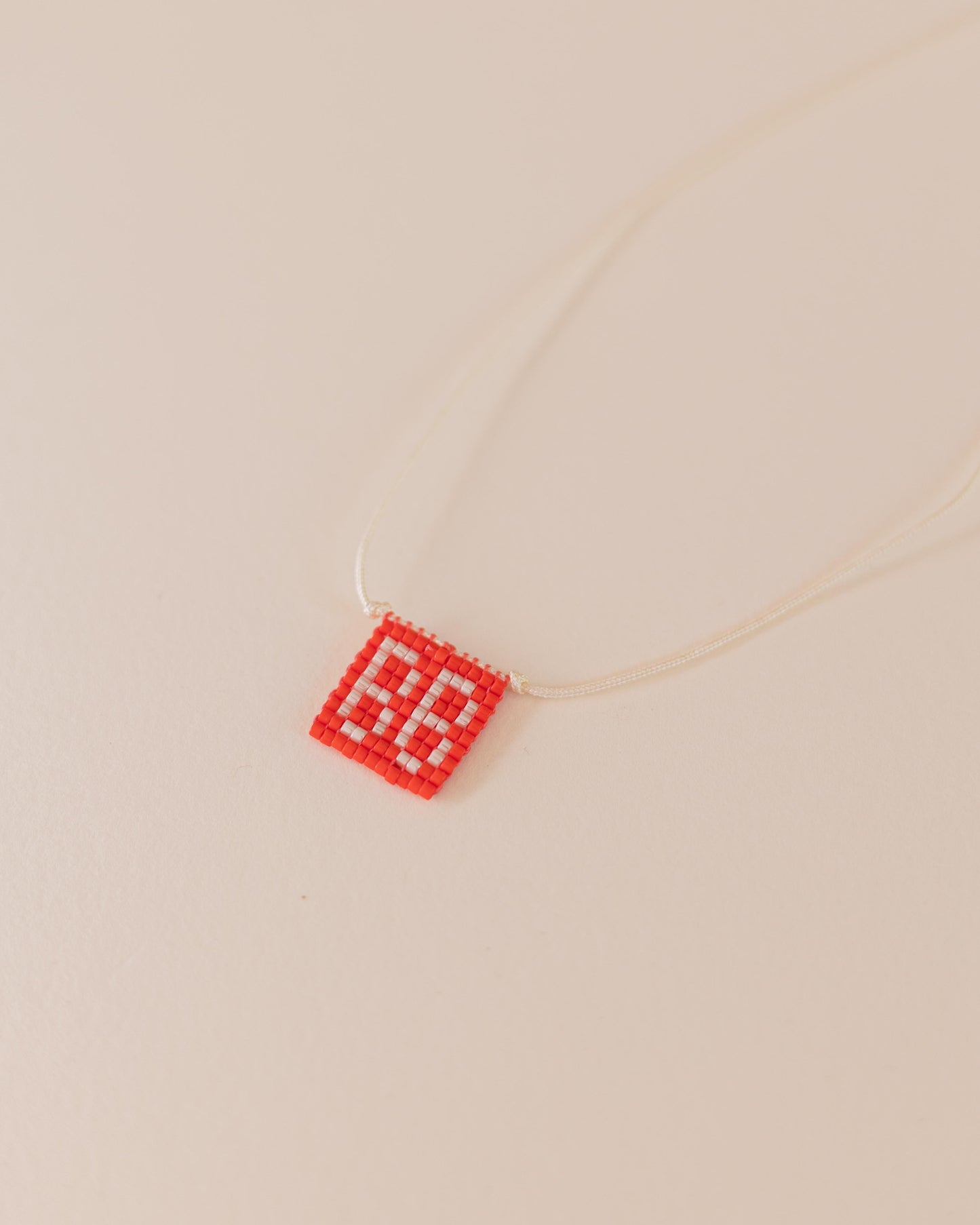 BB – Handwoven necklace