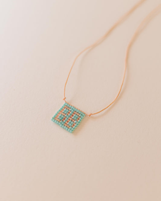 BB – Handwoven necklace